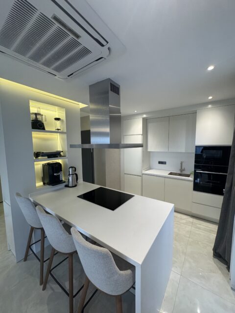 Alanya Konaklı'da Lükse Adanmış: Özel Havuzlu ve Panoraması Muhteşem 3+1 Villa