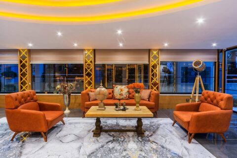 1+1 Lüks Yaşam: Mahmutlar Plajına Yürüme Mesafesinde Manzaralı Daire