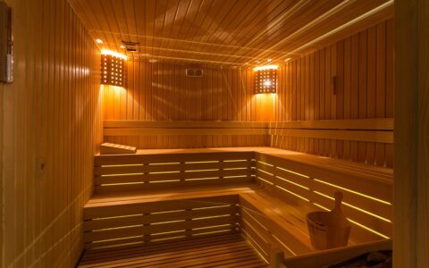 1+1 Lüks Yaşam: Mahmutlar Plajına Yürüme Mesafesinde Manzaralı Daire